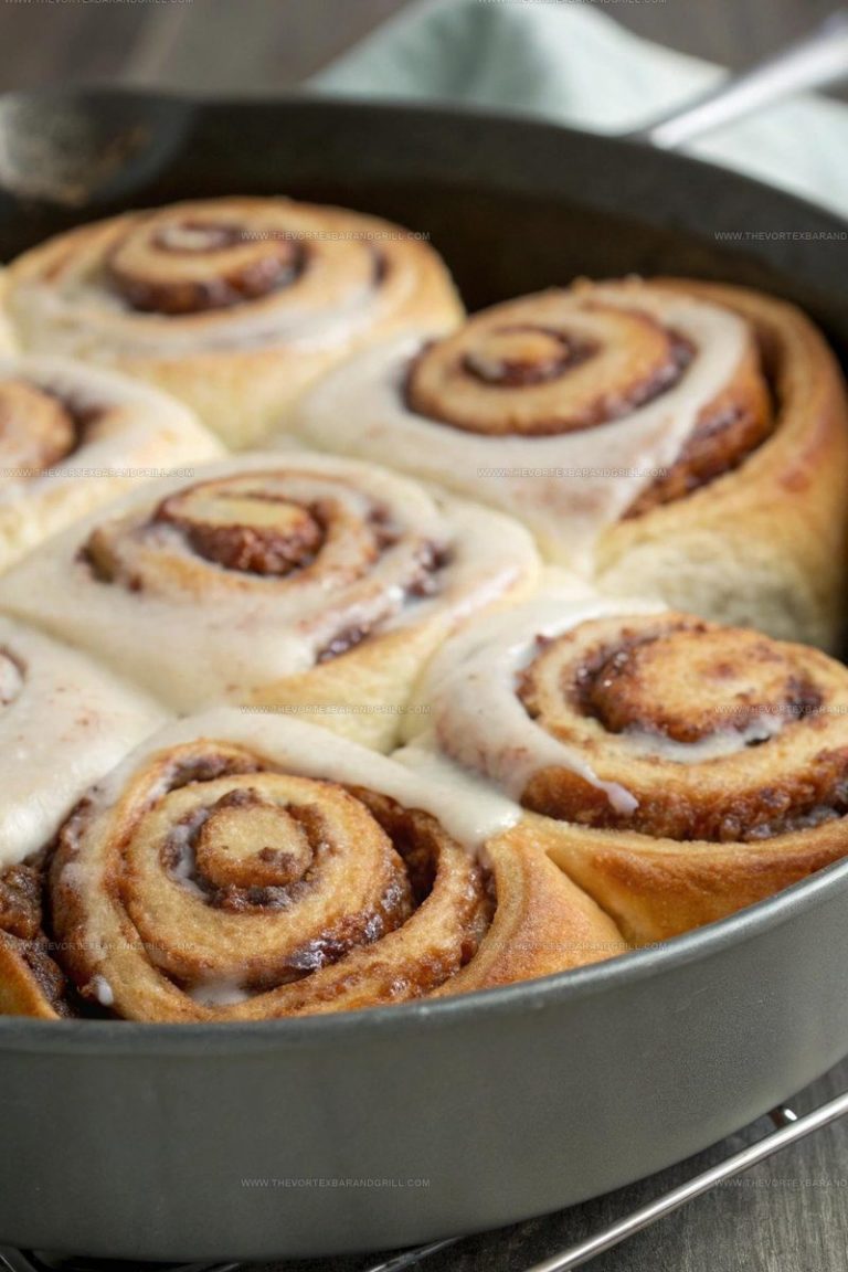 1150910 Apple Cinnamon Rolls with Brown Butter Maple Icing Recipe